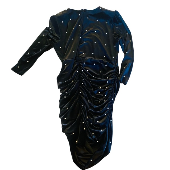 Eloquii Black Velvet Pearl Embellished Bodycon Dress Sz 24 - Picture 3 of 8
